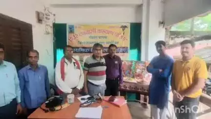 कर्माटांड /विद्यासागर: कर्माटांड़ में स्वास्थ्य विभाग और गिरी वनवासी शिविर का आयोजन, लोगों की हुई मुफ्त जांच