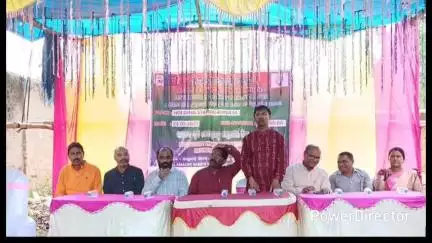 କରଞ୍ଜିଆ: କୁରୁଳିଆ ଠାରେ କେନ୍ଦ୍ରିୟ ଗୋକୁଳ ମିଶନ ଯୋଜନାରେ ଚାଷୀ ମାନଙ୍କୁଗାଈ ବଣ୍ଟନ ,ଯୋଗ ଦେଲେ ସାଂସଦ