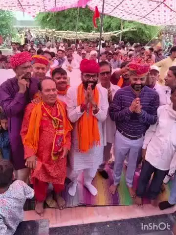 गढ़ी: साकरिया गांव में कालिका माता और भैरवजी मंदिर की प्राण प्रतिष्ठा महोत्सव कार्यक्रम में भाजपा जिला अध्यक्ष ने की शिरकत