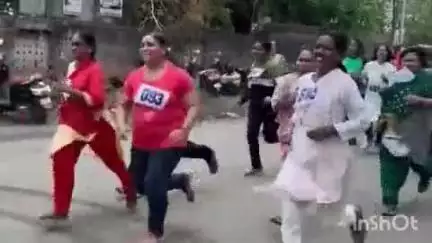 घाटंजी: पुण्यश्लोक अहिल्याबाई होळकर यांच्या त्रिशताब्दी जयंती निमित्त भाजपा तर्फे नेहरू स्टेडियम येथे पार पडली मॅरेथॉन