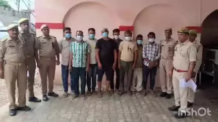 धौलाना: थाना धौलाना व पिलखुवा पुलिस ने न्यायालय से वांछित 9 वारंटियों को अलग-अलग मामलों में किया गिरफ्तार