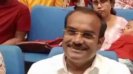 কোচবিহার ২: কোচবিহার হেরিটেজ নাট্য মেলার সে জেনে থাকছে বিশেষ আকর্ষণ, জানালেন অভিজিৎ দে ভৌমিক