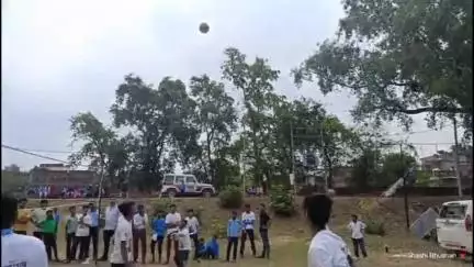 देव: उत्क्रमित उच्च माध्यमिक विद्यालय, बरंडारामपुर में 'मशाल' कार्यक्रम का आयोजन हुआ