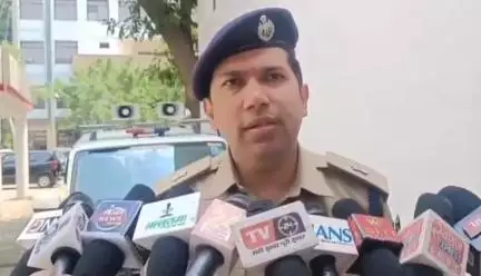 मुरार: महाराजपुरा पुलिस ने एक व्यक्ति को अवैध शराब के साथ पकड़ा