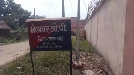 काको: पाली और भेलवार थाने की पुलिस ने हत्या के प्रयास के तीन वांछित आरोपियों को किया गिरफ्तार