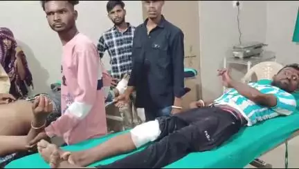 आबापुरा: कुंडला घाटी में दो बाइक की आमने-सामने भिड़ंत में तीन युवकों को लगी चोट, एमजी अस्पताल में उपचार जारी