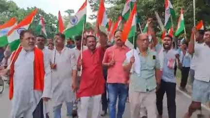 समस्तीपुर के पूसा प्रखण्ड के केशवा चौक से खुदीराम बोस पूसा तक वीर जवानों के सम्मान में  तिरंगा यात्रा निकाली गई