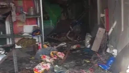सांचोर: सांचौर शहर के हाड़ेचा रोड पर किराणा की दुकान में लगी आग, लाखों का सामान जलकर हुआ खाक