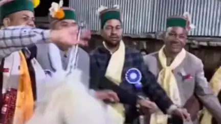 मोरंग: किन्नौर के भाजपा नेता सूरत नेगी ने रिस्पा पंचायत का दौरा किया, खेल कार्यक्रम में लिया भाग