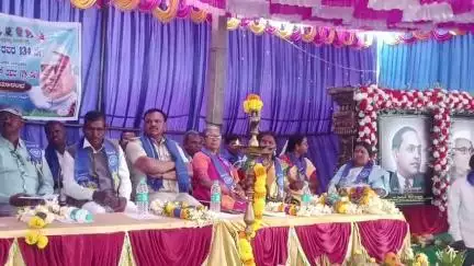 ಪಾವಗಡ: ಶೋಷಿತ ವರ್ಗದವರು ತಮ್ಮ ಸಮುದಾಯದ ಉದ್ಧಾರಕ್ಕಾಗಿ ಶಿಕ್ಷಣವಂತರಾಗಿ ಪಟ್ಟಣದಲ್ಲಿ ವಿಶ್ರಾಂತ ಪ್ರಾಂಶುಪಾಲ ಬಸವಲಿಂಗಪ್ಪ ಕರೆ