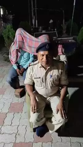 कटिहार जिला के कचना थानान्तर्गत नशे की हालत में 02 शराबी को किया गया गिरफ्तार ।
