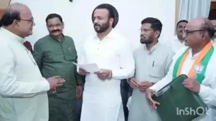 कळंब: राळेगाव: यवतमाळ येथे महाराष्ट्र राज्याचे ग्रामविकास मंत्री जयकुमार गोरे यांची राळेगाव विधानसभेचे आमदार अशोक उईके यांनी घेतली भेट
