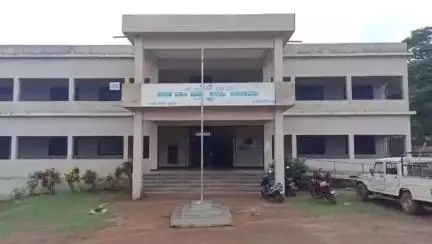 ಸೂಪಾ: ಕುಂಬಾರವಾಡ ಸರಕಾರಿ ಪದವಿ ಪೂರ್ವ ಕಾಲೇಜಿನಲ್ಲಿ ವಾಣಿಜ್ಯ ವಿಭಾಗಕ್ಕೆ ಅನುಮತಿ