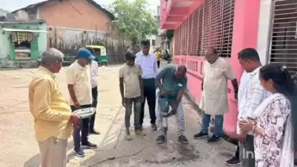 લુણાવાડા: ભોઇવાળા ખાતે નવીન ચોકની કામગીરીનું ખાતમુહૂર્ત કરવામાં આવ્યું