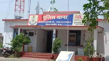 मल्हारगढ़: कनघट्टी मार्ग पर महाविद्यालय के सामने पुलिस ने एक युवक को 60 किलोग्राम अवैध डोडा चूरा के साथ पकड़ा, मामला दर्ज