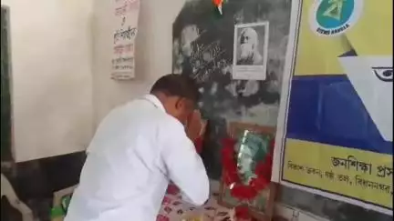 পাড়া: দেউলী তরুণ গ্রন্থাগারে রবীন্দ্র ও নজরুল জয়ন্তী পালন, হল প্রভাত ফেরি