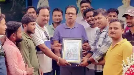 পটাশপুর ১: কাঁথি সাংগঠনিক জেলা তৃণমূল সভাপতিকে চিস্তিপুরে সংবর্ধনা দিলেন যুব তৃণমূল কর্মীরা