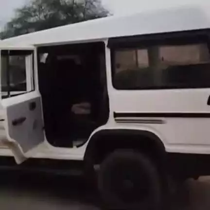 लिधौरा: धामना गांव में विद्युत डोरी डालने को लेकर दो पक्षों में विवाद, एक को लगा करंट, पुलिस ने मामला दर्ज किया