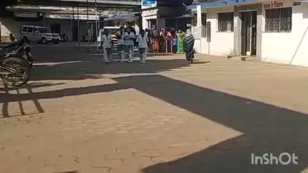 ग्राम सरई टोला खजरा में युवक ने फांसी लगाकर की आत्महत्या, पुलिस ने शव परिजनों को सौंपा