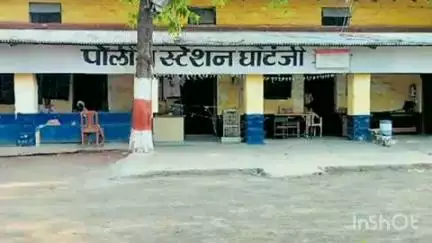 घाटंजी: घाटुंबा शिवनी येथे रस्त्यावर ट्रॅक्टर बैलगाडी ठेवण्याच्या कारणातून एकास मारहाण,आरोपीविरुद्ध घाटंजी पोलिसात गुन्हा दाखल