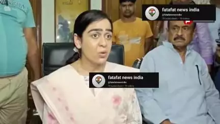 तेज प्रताप की पत्नी ऐश्वर्या ने प्रेस कांफ्रेंस कर लालू परिवार पर हमला बोला और गंभीर आरोप लगाए। #TejPratapYadav #LaluYad