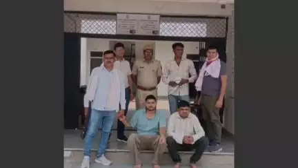 गंगापुर: सदर थाना पुलिस ने फायरिंग की दो घटनाओं में फरार चल रहे 2 इनामी बदमाशों को किया गिरफ्तार
