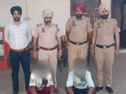 ਧਰਮਕੋਟ: ਬੀਤੇ ਦਿਨੀ ਥਾਣਾ ਕੋਟ ਸੀਖਾਂ ਦੇ ਹਵਾਲਾਤ ਦੀ ਛੱਤ ਤੋੜ ਕੇ ਫਰਾਰ ਹੋਏ ਕੈਦੀਆਂ ਨੂੰ ਪੁਲਿਸ ਨੇ 24 ਘੰਟਿਆਂ 'ਚ ਕੀਤਾ ਗਿਰਫਤਾਰ