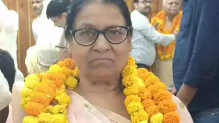 महमूदाबाद: उत्तर प्रदेश सरकारी चीनी मिल संघ में महमूदाबाद की शकुंतला देवी निर्विरोध प्रबंध समिति की सदस्य चुनी गईं