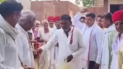 सिकराय: गुर्जर महापंचायत में भीड़ जुटाने की कवायद, पदाधिकारियों ने सिकंदरा के गांवों का दौरा किया, 8 जून को पीलूपुरा पहुंचने की अपील