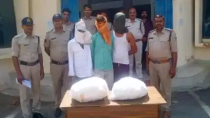 बहरी: सीधी जिले के चुवाही के पास 200 सीसी नशीली कफ सिरप के साथ तीन आरोपी गिरफ्तार