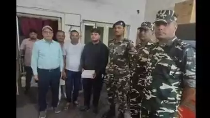 पलिया: सीमा शुल्क विभाग और 39वीं वाहिनी बटालियन एस एस बी ने संयुक्त कार्रवाई में 3 लाख भारतीय मुद्रा की बरामदगी की