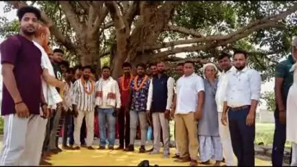 मरकच्चो: मध्य पंचायत में अखिल भारतीय कांग्रेस पार्टी की विचारात्मक बैठक का आयोजन किया गया