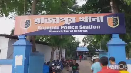 উলুবেড়িয়া ১: ব্যবসায় মন্দা সহ্য করতে না পেরে আত্মঘাতী এক ব্যবসায়ী হাওড়া উলুবেরিয়া খলিশালী এলাকার ঘটনা