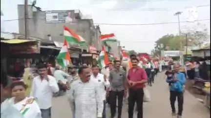 पंधाना: ऑपरेशन सिंदूर की सफलता पर सीएम राइज स्कूल से निकाली गई तिरंगा यात्रा