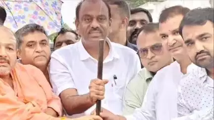 ಗಂಗಾವತಿ: ನಗರದ ಕೊಟ್ಟೂರೇಶ್ವರ ವಿದ್ಯಾ ವರ್ಧಕ ಸಂಘ ಸಂಸ್ಥೆಯಲ್ಲಿ ಕಲ್ಮಠ  ಆವರಣದಲ್ಲಿ ಹೈ ಮಾಸ್ಕ್ ಕಾಮಗಾರಿಗಳ ಭೂಮಿ ಪೂಜೆ