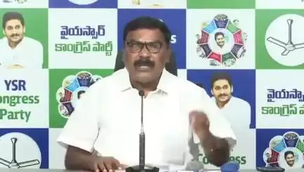 సంతనూతలపాడు: పొగాకు రైతులను ప్రభుత్వం వెంటనే ఆదుకోవాలి - సంతనూతలపాడు నియోజకవర్గ ఇన్చార్జి మెరుగు నాగార్జున