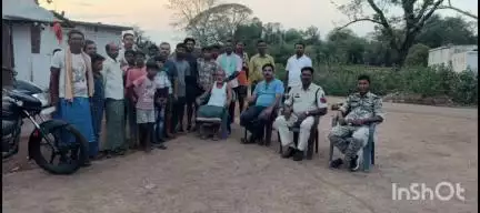 पुलिस ने बुधवारा एवं कोहकाबोड में चौपाल लगाकर आम जनता से संवाद किया, मौके पर प्राप्त शिकायतों का किया गया निराकरण