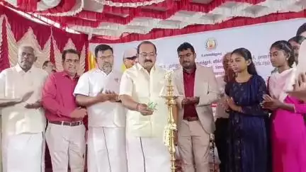 நத்தம்: முதலமைச்சர்  காணொலிக்காட்சி வாயிலாக நத்தம் அரசு கலை மற்றும் அறிவியல் கல்லூரியினை தொடங்கி வைத்தார்