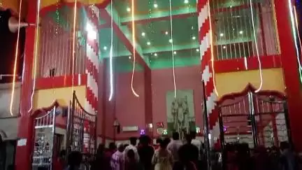 হবিবপুর: ফলহারিণী অমাবস্যা উপলক্ষে বুলবুলচন্ডীতে বিভিন্ন কালীমাতা পূজিত হলেন মহা ধুমধামে