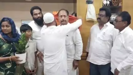 తాడేపల్లిగూడెం: నూర్ భాషాలకు సీఎం చంద్రబాబు ఇచ్చిన హామీలను అమలు చేయాలి: పట్టణంలో మాజీ డిప్యూటీ సీఎం కొట్టు సత్యనారాయణ