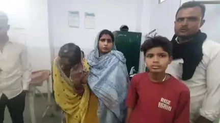 मिलक: फैजुल्लानगर गांव में मामूली बात को लेकर दो पक्षों में मारपीट, तीन महिलाएं और एक युवक घायल, पुलिस ने मेडिकल के लिए भेजा