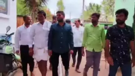 ಹಡಗಲಿ: ಗೋವಿಂದಪುರ ತಾಂಡಾ ಗ್ರಾಮಕ್ಕೆ;ಶಾಸಕ ಕೃಷ್ಣ ನಾಯ್ಕ್ ಭೇಟಿ