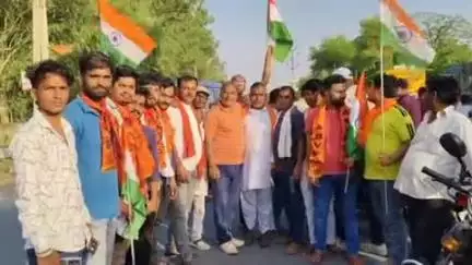 सरवाड़: विधायक शत्रुघ्न गौतम एवं भाजपाइयों ने सरवाड़ में निकाली तिरंगा रैली, गूंजे देशभक्ति के नारे