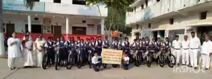 कुरखेडा: साईनाथ विद्यालय मालेवाडा येथील २९ मूलीना मानव विकास योजनेतून सायकल वितरण