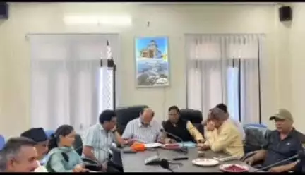 नरेन्द्रनगर: नरेंद्र नगर विधायक मंत्री सुबोध उनियाल पहुंचे गजा, कल CM धामी गज घंटा कारण महोत्सव का शुभारंभ करेंगे