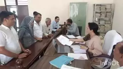 अरैन: अराई पंचायत समिति के वार्ड 6 में उपचुनाव के लिए बीजेपी, कांग्रेस और दो निर्दलीय प्रत्याशियों ने भरा नामांकन, 8 जून को वोटिंग