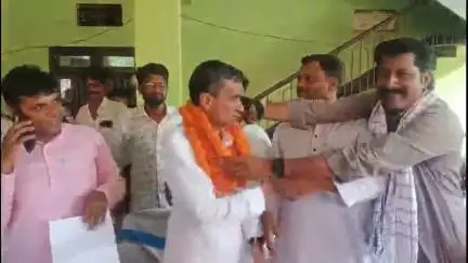 उचकागांव: रहमत अली चौथी बार बने राजद के प्रखंड अध्यक्ष