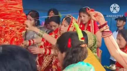 चान्हो: प्रखंड के विभिन्न क्षेत्रों में श्रद्धा के साथ मनाया गया वट सावित्री व्रत का पर्व