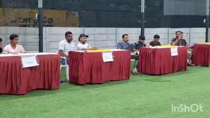 કેશોદ: જુનાગઢ રોડ ખાતે શ્રી લેઉવા પટેલ સમાજ દ્વારા લાઈફ લાઈવ બોક્સ ક્રિકેટ ટુર્નામેન્ટ નું આયોજન કરવામાં આવ્યું હતું.