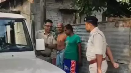 নকশালবাড়ি: ৯০ গ্রাম ব্রাউন সুগার সহ নকশালবাড়ির শান্তিনগর এলাকায় নিজের বাড়ির সামনে থেকে গ্রেপ্তার যুবক